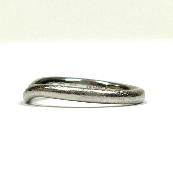 Tiffany and Co. Ring Curved band Peretti Platinum - Picture 3 of 8